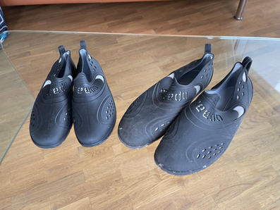 2 Paar WASSERSCHUHE