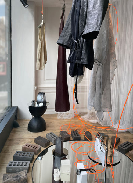 Tutussie window display 1