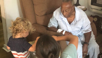 #FeelGoodNews Georgia Toddler Chasing Bubbles in His Back Yard Finds a Local Missing Elderly Woman!