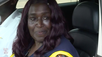 Feel Good News! Police Officer Gifts Woman a Car After Noticing She Walks 6 Miles to Work!