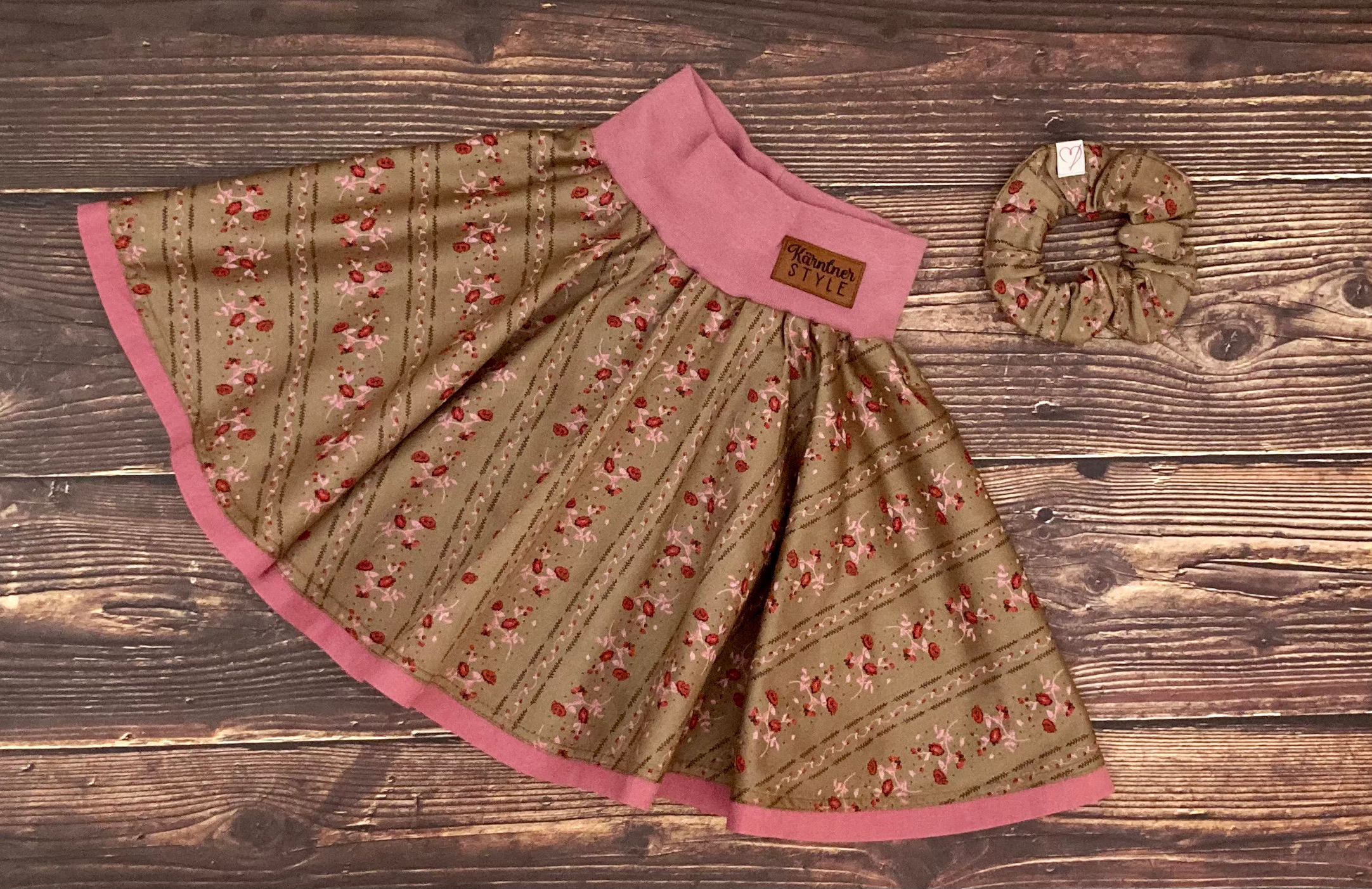 Tracht`n Kreisrock "Susanna-Gold"