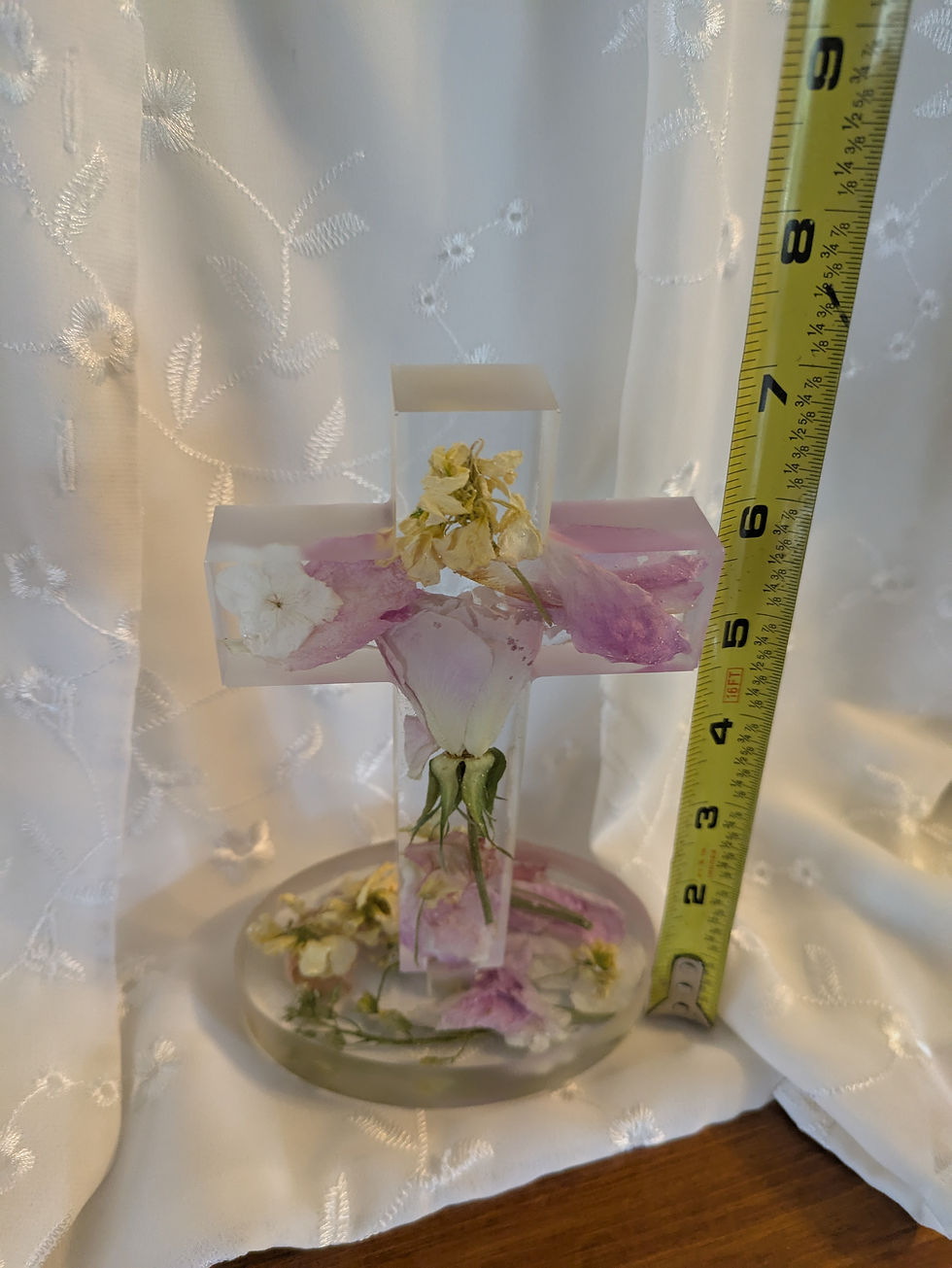 Thumbnail: Angels and Crosses
