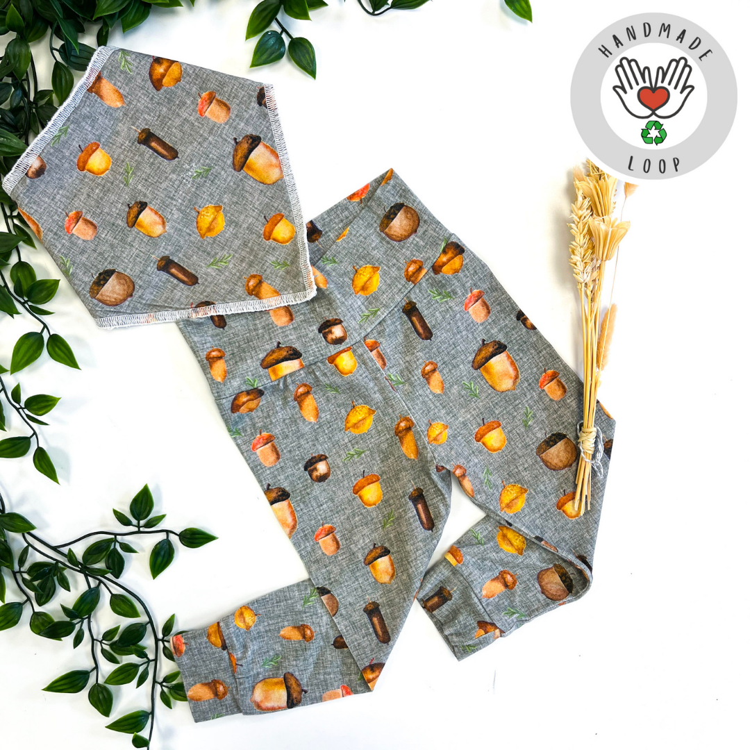 6-12m Acorn Harems & Bib (PA)