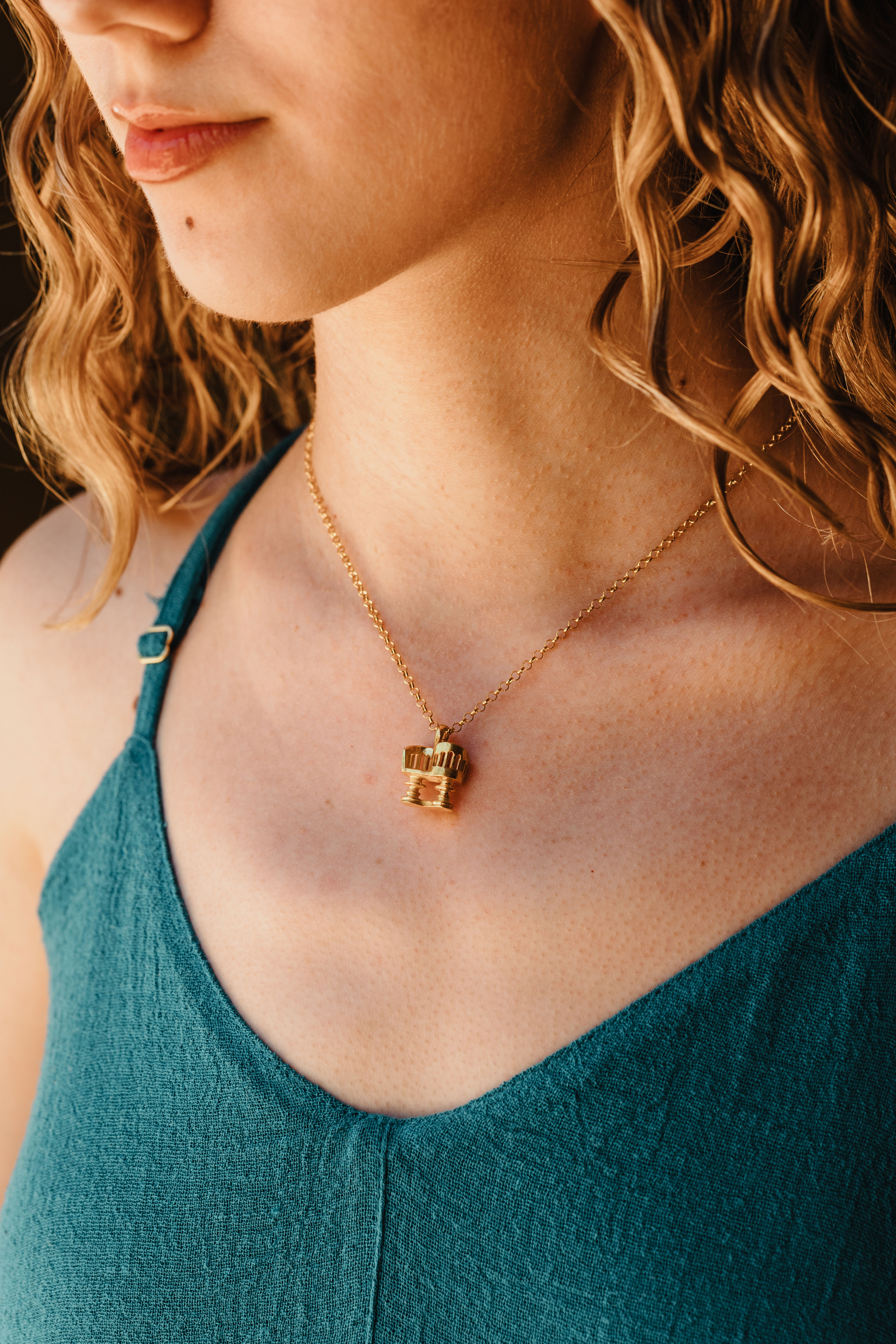 Collar Confidente Dorado