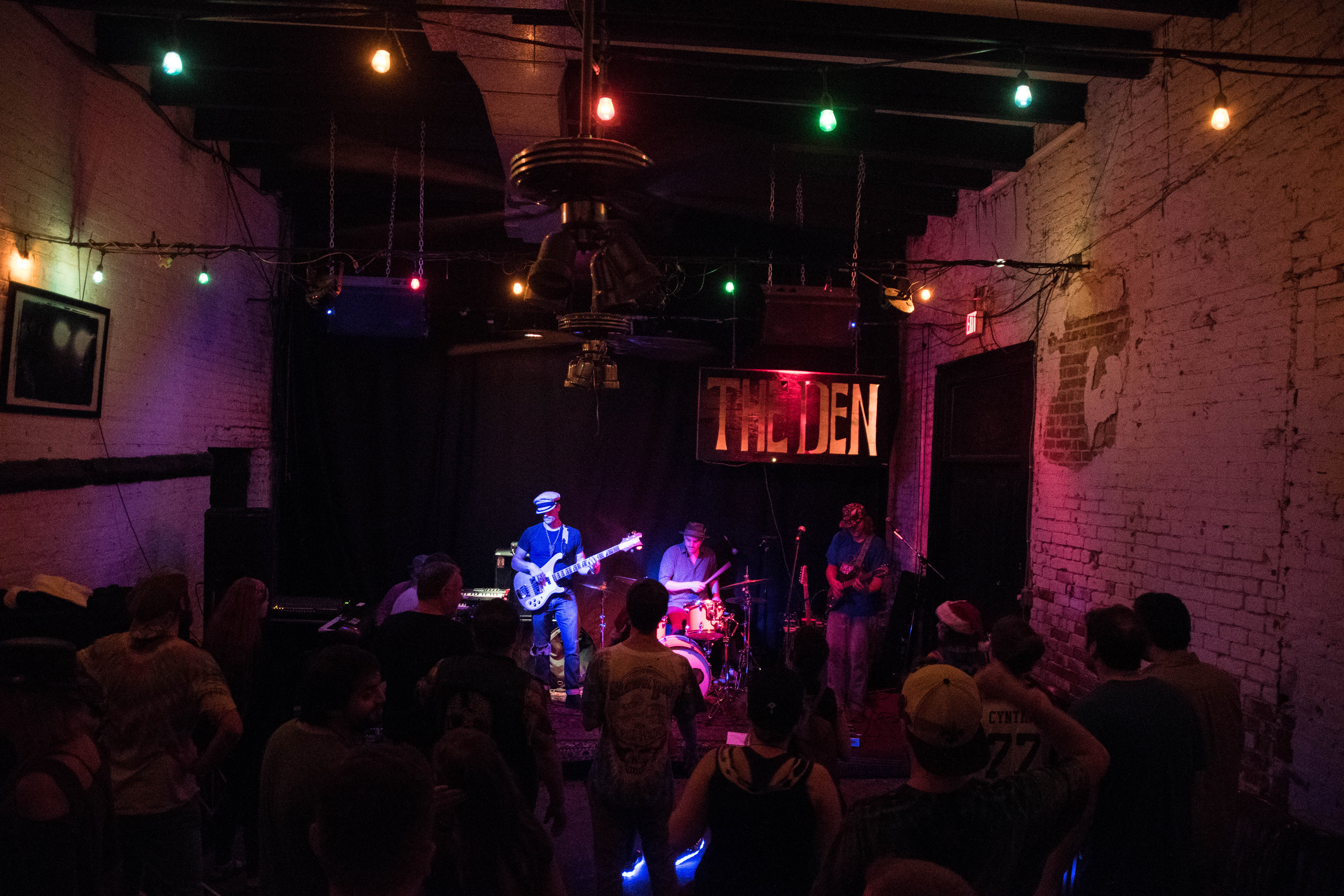 Deaf Child | Howlin Wolf Den 2018