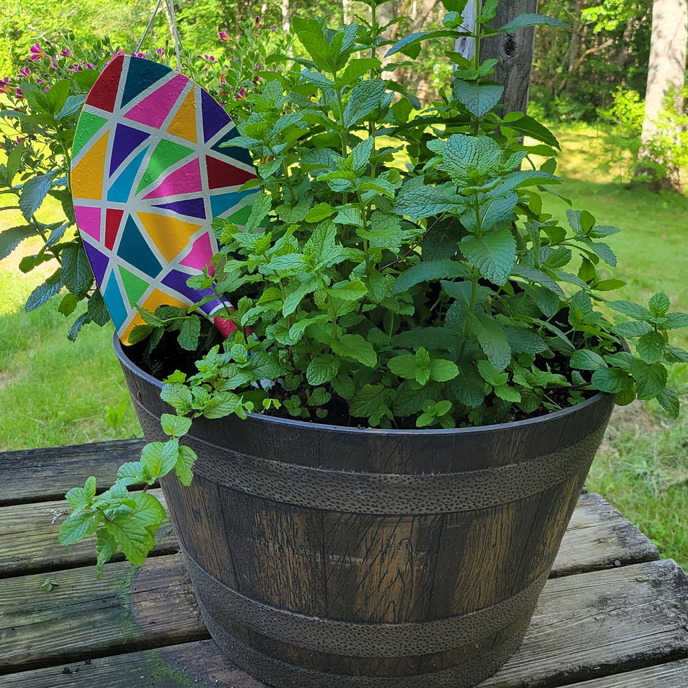 Paint Resist Art on Upcycled Garden Shovel