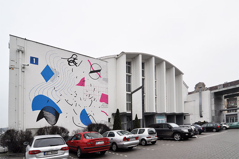 School of Form / Polonya :