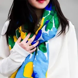 The Power of Colors: Dopamine Dressing