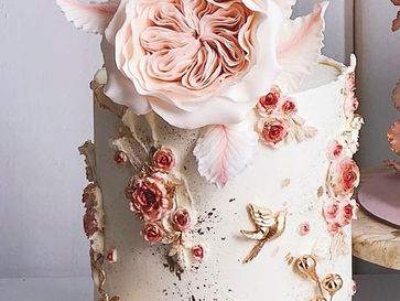 Glamorous cakes you could try