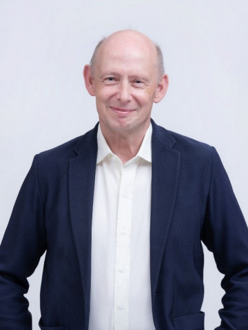 2025 Prof Bruce John Macfarlane.jpg