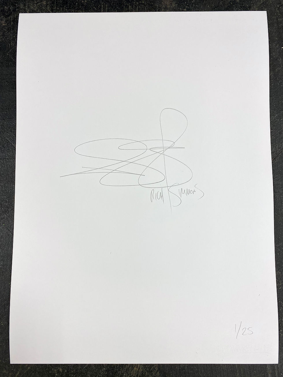 サムネイル： 今年の金箔プリントのプレイメイト42x 29.7 CM