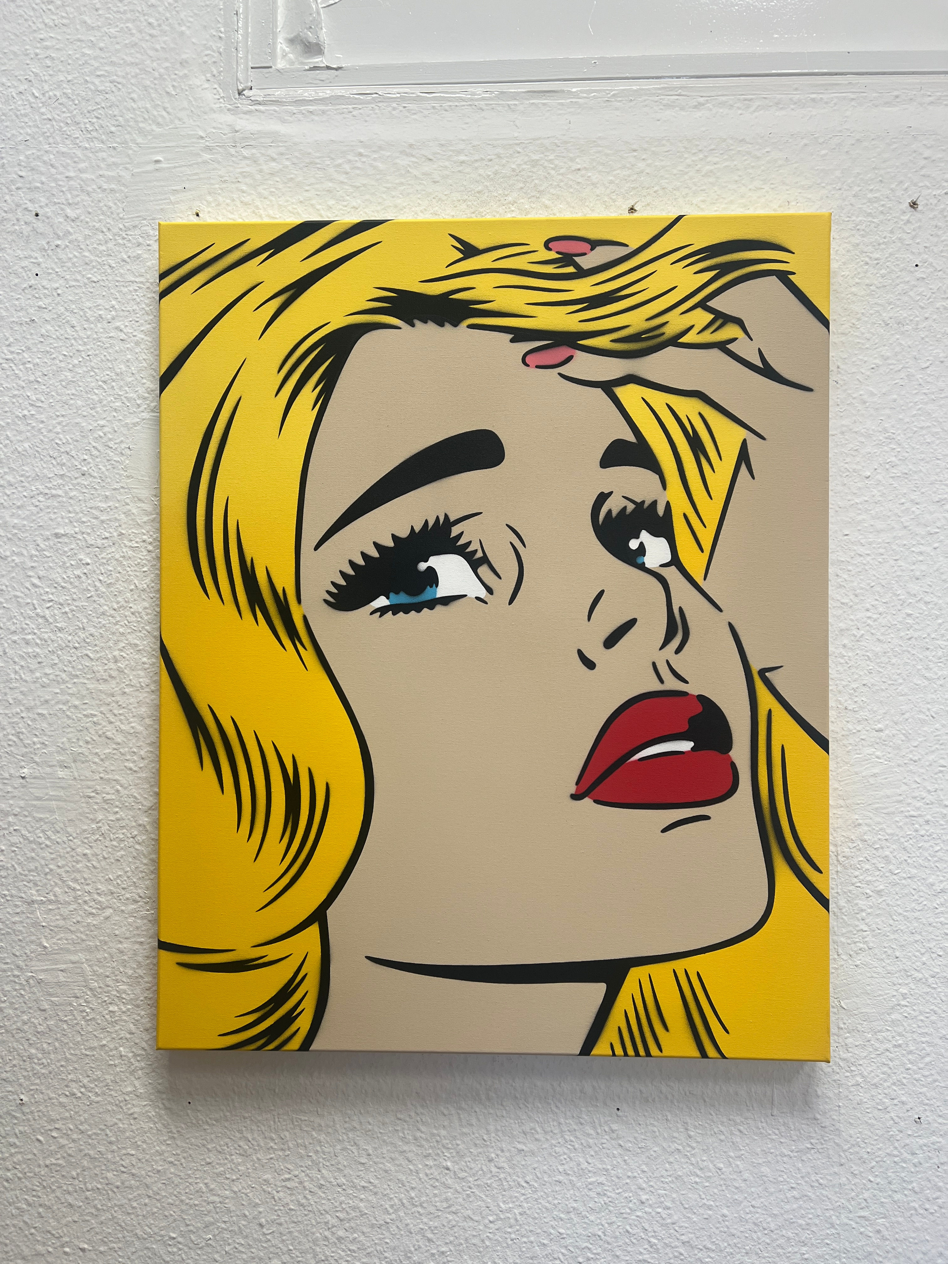 BLONDE HAIR 30"X 24"