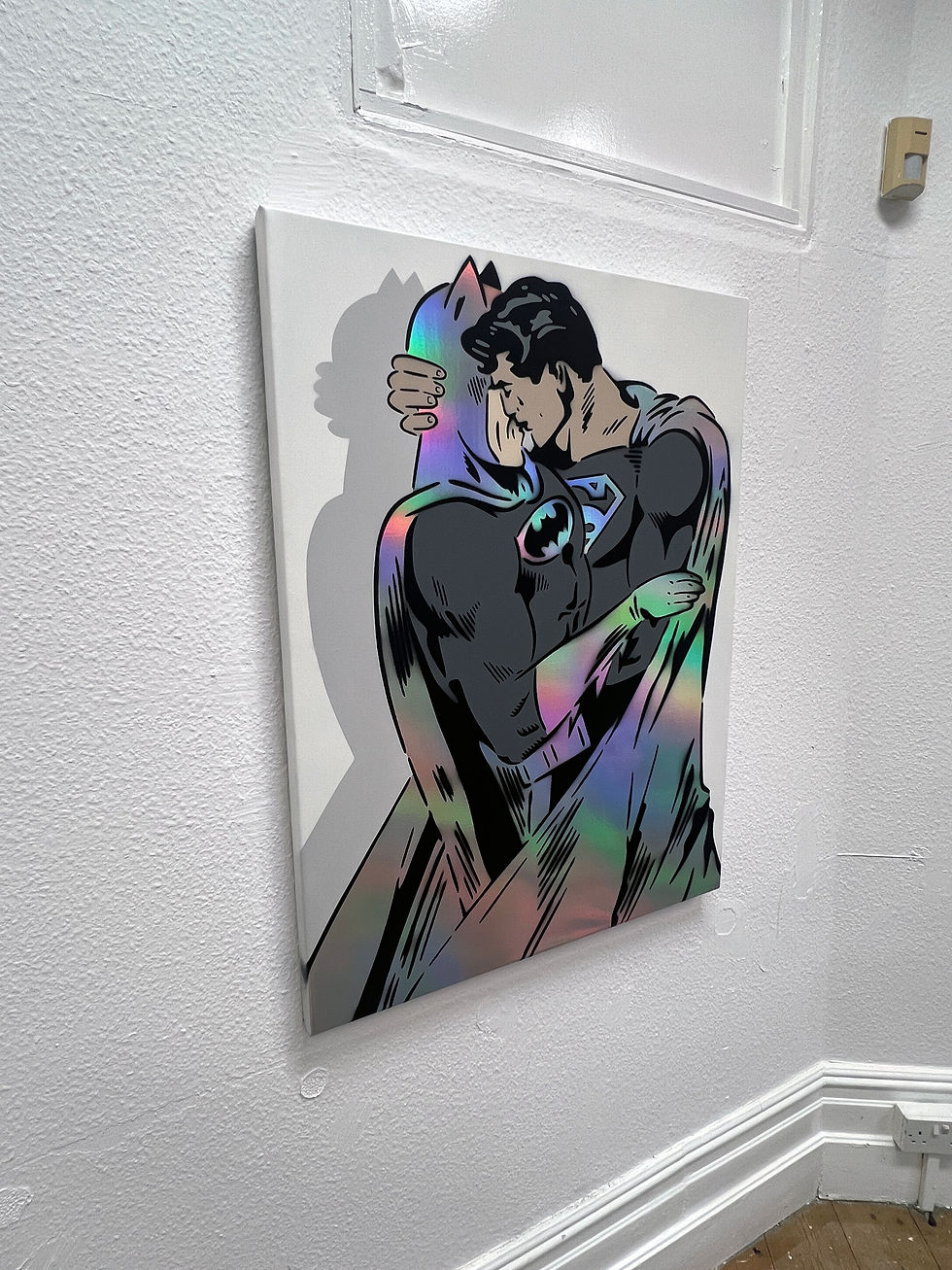 Pikkukuva: BETWEEN THE CAPES HOLOGRAPHIC 40" X 30"