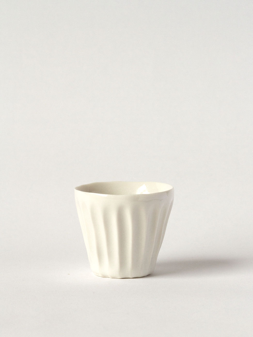 Thumbnail: Porcelain Cups Low