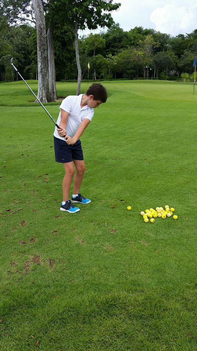 GOLF SUMMER CAMP