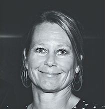 SBeth s-h (003)_edited_edited.jpg