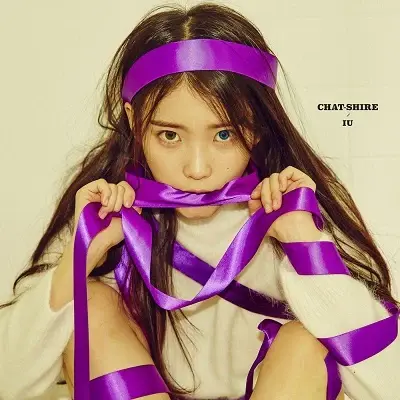 IU / 4th Mini Album - CHAT-SHIRE CD