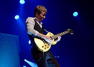 Homepage - CAST CHRIS rt.jpg