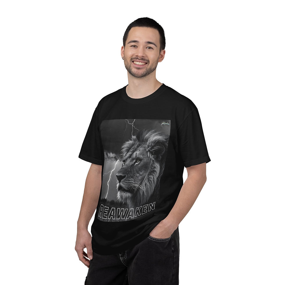 Thumbnail: Men's Lion 'Reawaken' Graphic T-Shirt