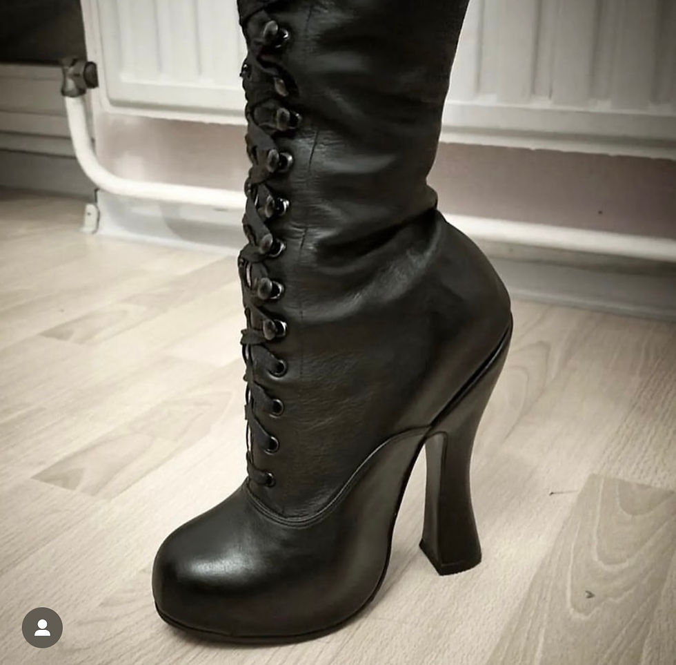 Thumbnail: Kinky Thigh High Boots