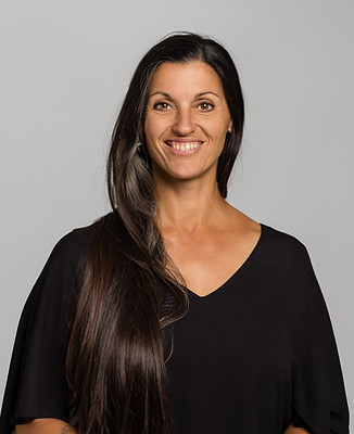 Henschke_Melinda_R6B_6057_HiRes.jpg