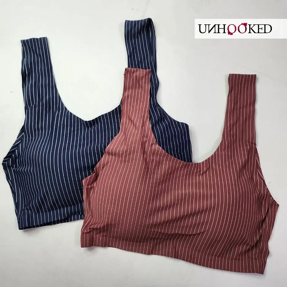 Effortless Elegance: Non-padded Bra and Elegant Blouse Coordination