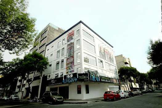 Inauguración del Teatro Milán y Foro Lucerna
