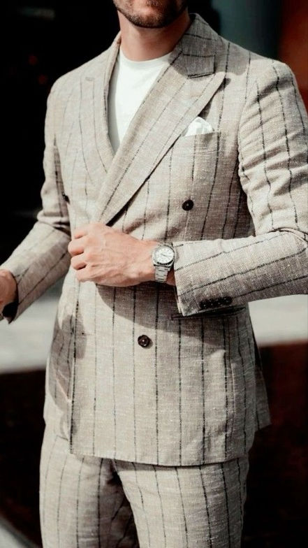 Uncover the Secret to a Breezy Summer: Why Linen Suits Are Your New Go-To Fashion Staple