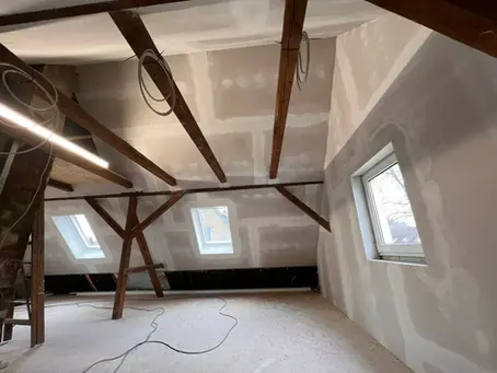 Sanieren statt abreißen – Warum Trockenbau im Altbau ideal ist