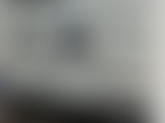 Smontaggio, trasporto e rimontaggio di una libreria a parete: professionalità e cura nel trasloco