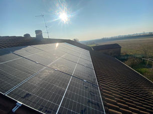 Un nuovo impianto fotovoltaico con pannelli monocristallini