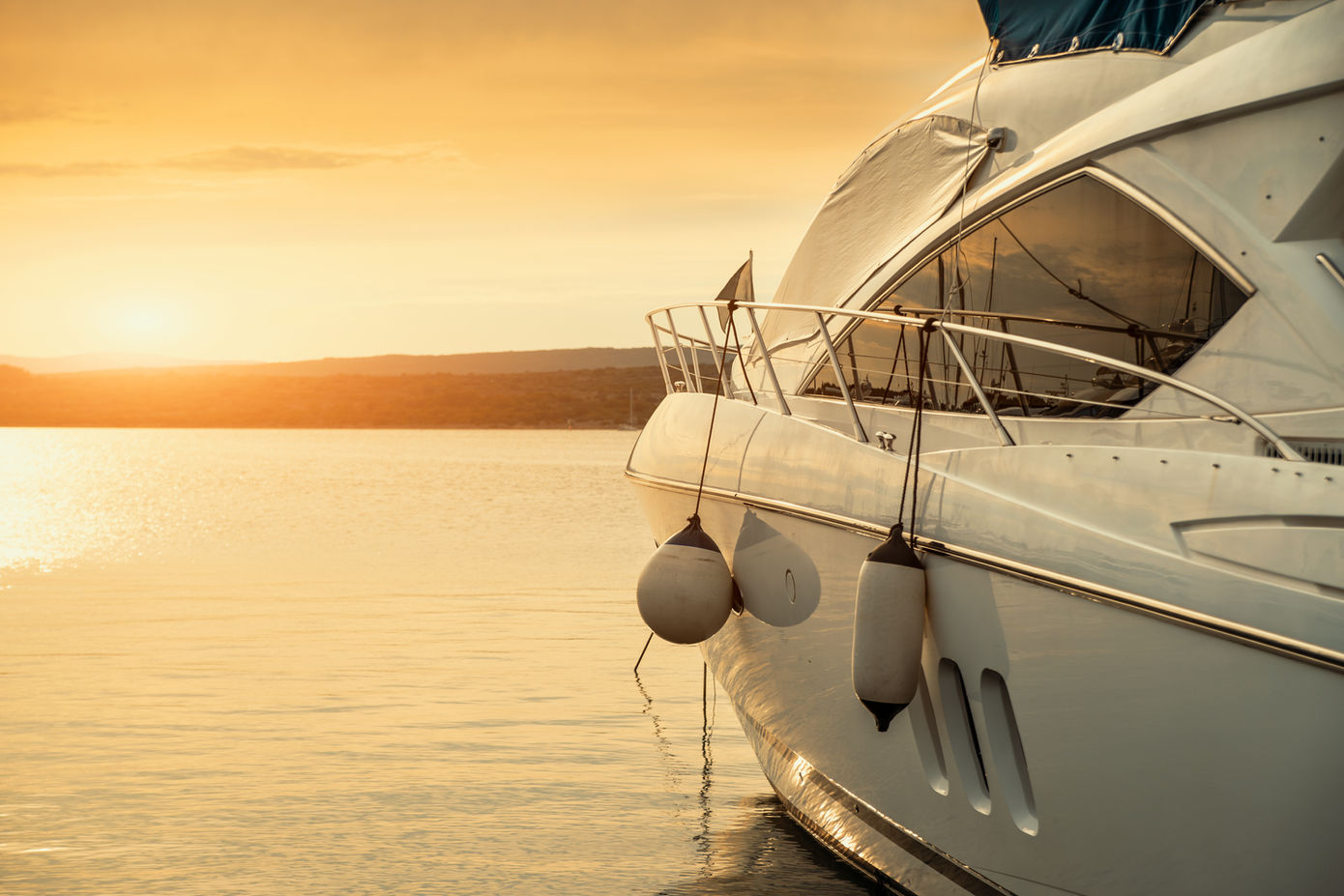 Adara yachts