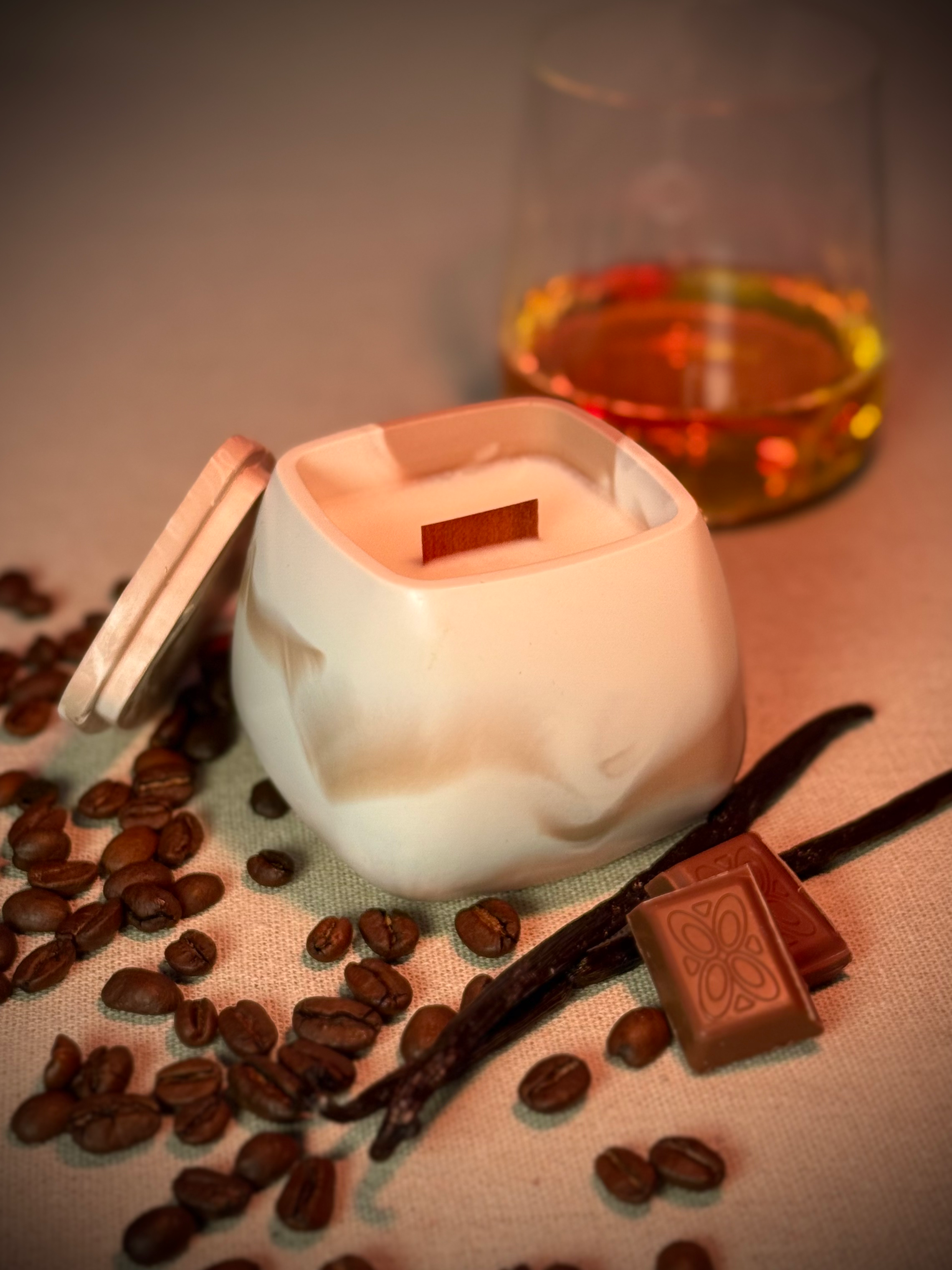 Irish Velvet - Scented Candle