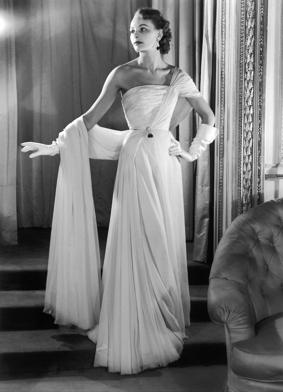 Δημιουργία του Jean Dessès, δεκαετία 1950. Πηγή: Keystone-France / Gamma-Rapho via Getty Images