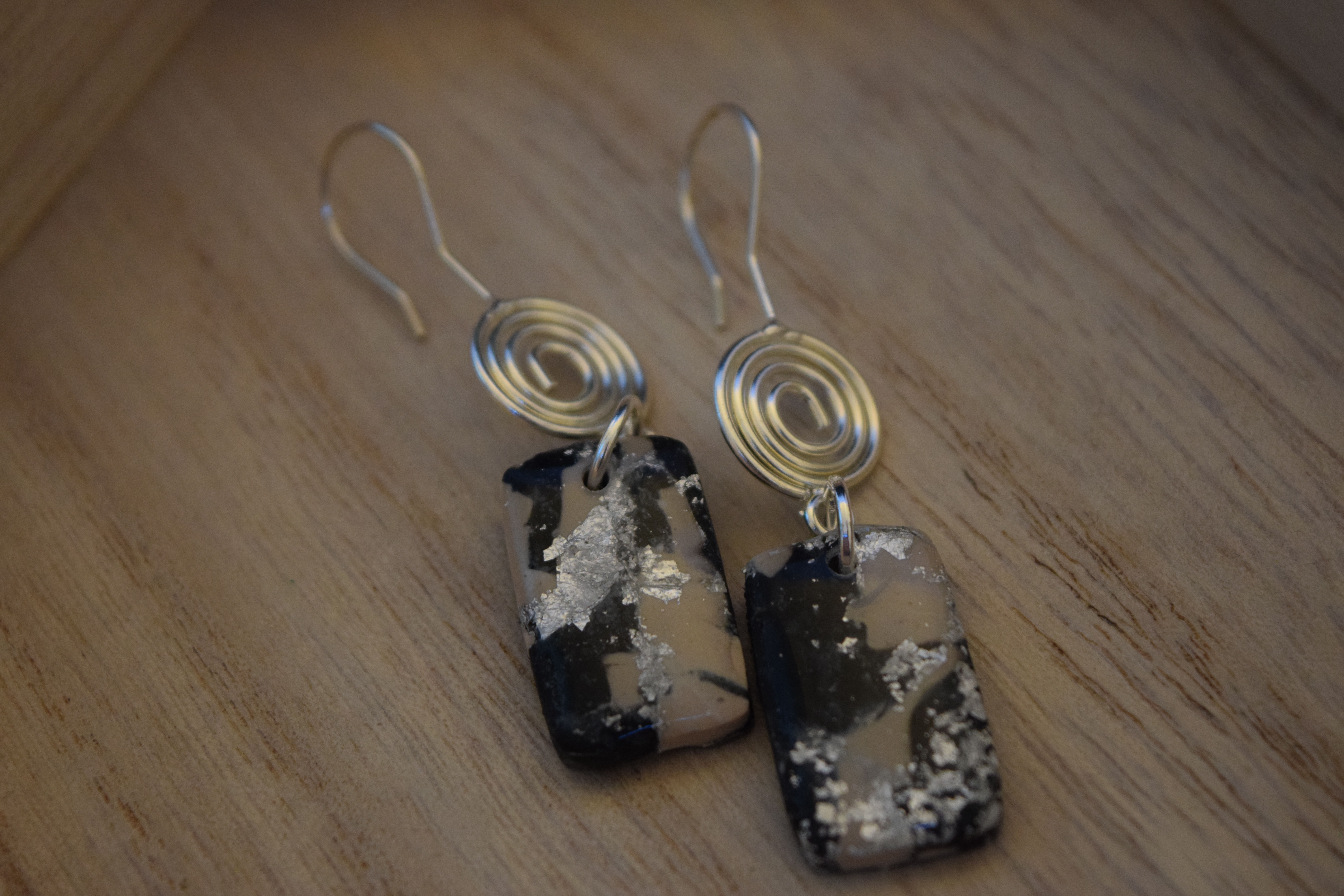 Silver, Black and Beige Vein Wire Dangle