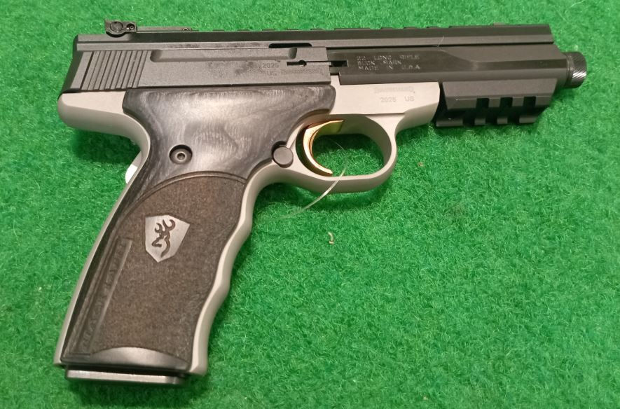 BROWNING BUCK MARK PISTOL CAL 22 LR CAT B