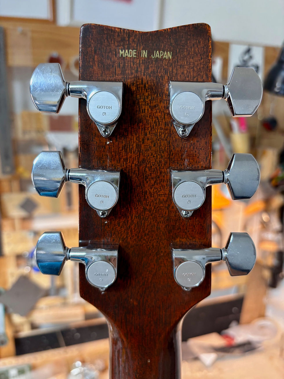 サムネイル： YAMAHA FG-300（1972年）緑ラベル