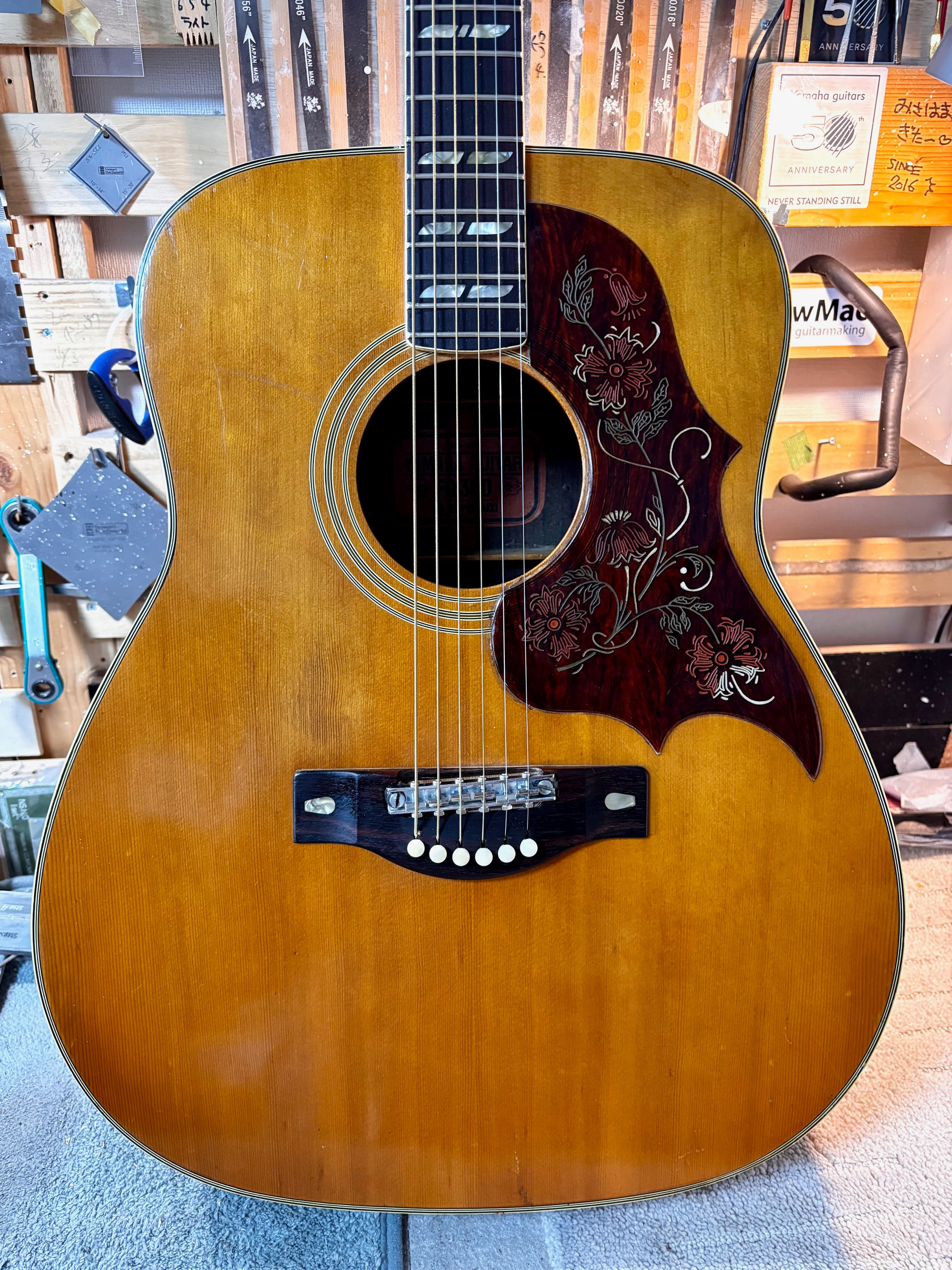 YAMAHA FG-300(1970~72年)赤ラベル