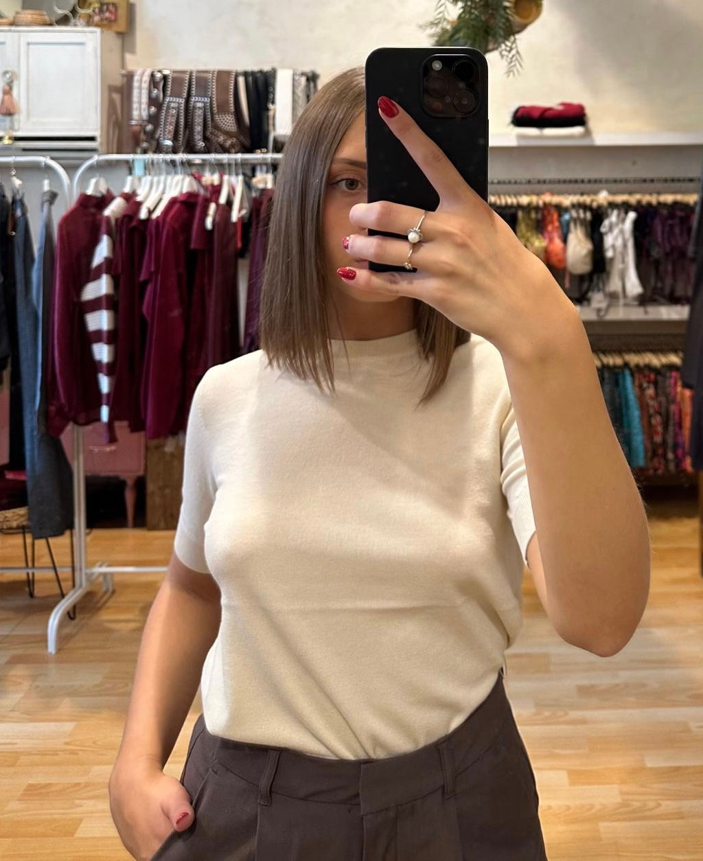 Magliettina girocollo burro in filo manica corta