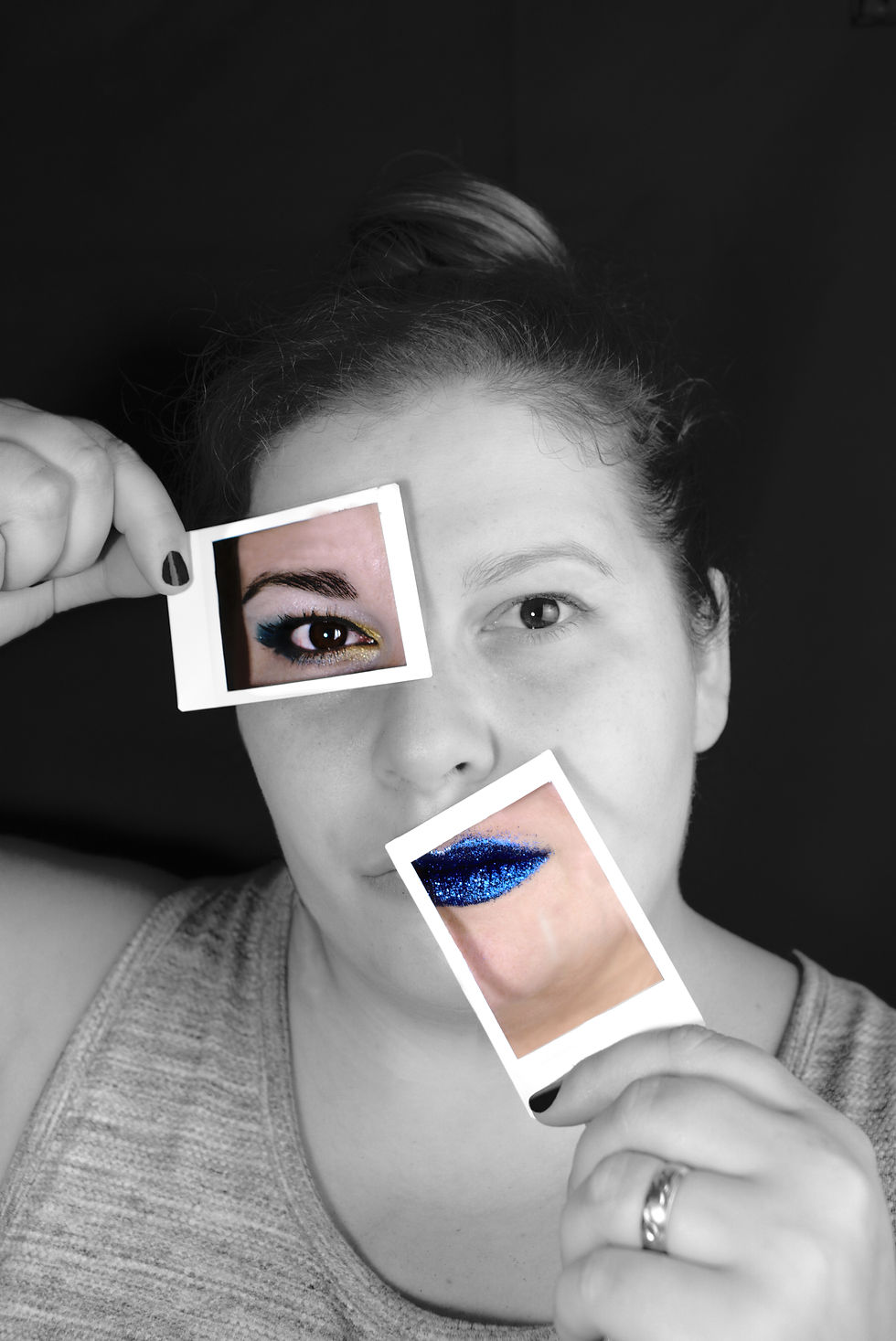 Copyright Amacker Arabelle