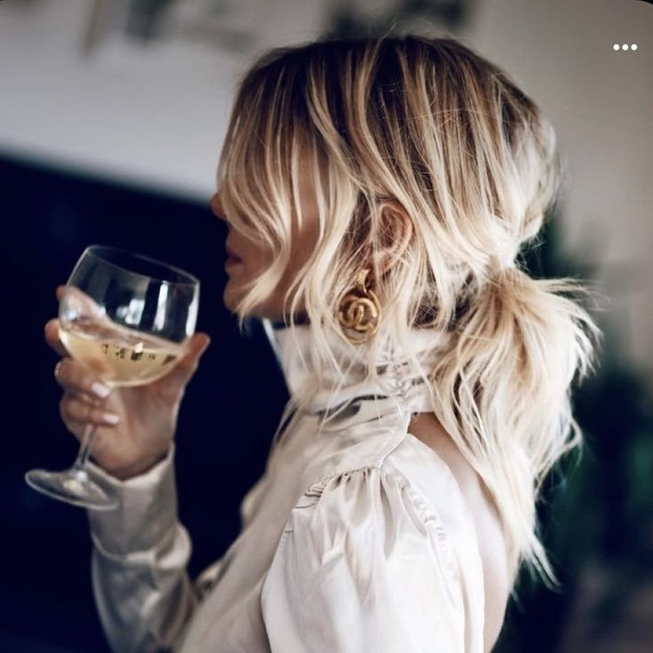 how-to-keep-wig-from-slipping-tips-and-tricks-for-a-secure-fit-all-day