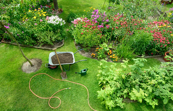 Individuelle Gartengestaltung & Außenanlagen.png