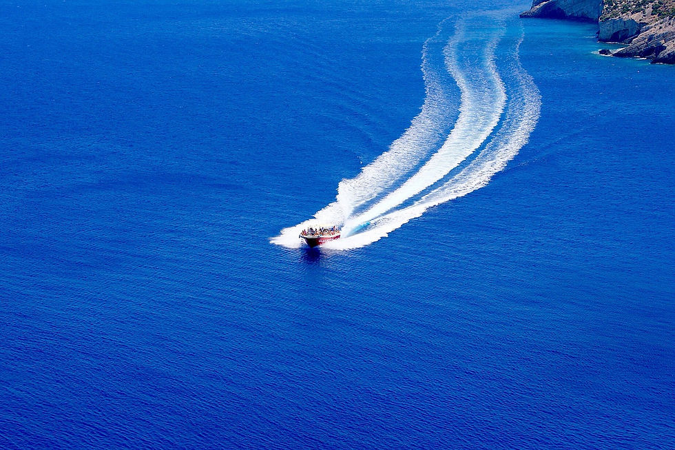 clickphoto-taxi-boat-1388686_1280.jpg