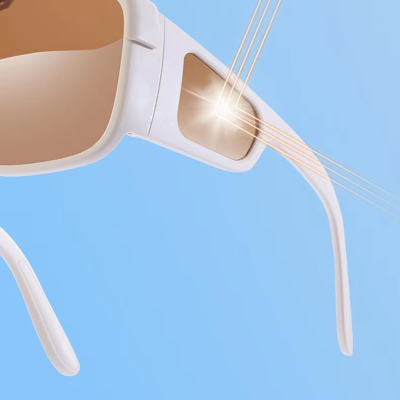 Thumbnail: Flip up oversized
