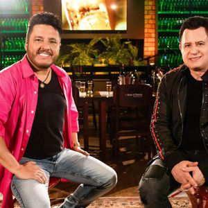 Agrotins 25 anos com shows da dupla Bruno e Marrone e da banda Limão com Mel, no dia 15 de maio