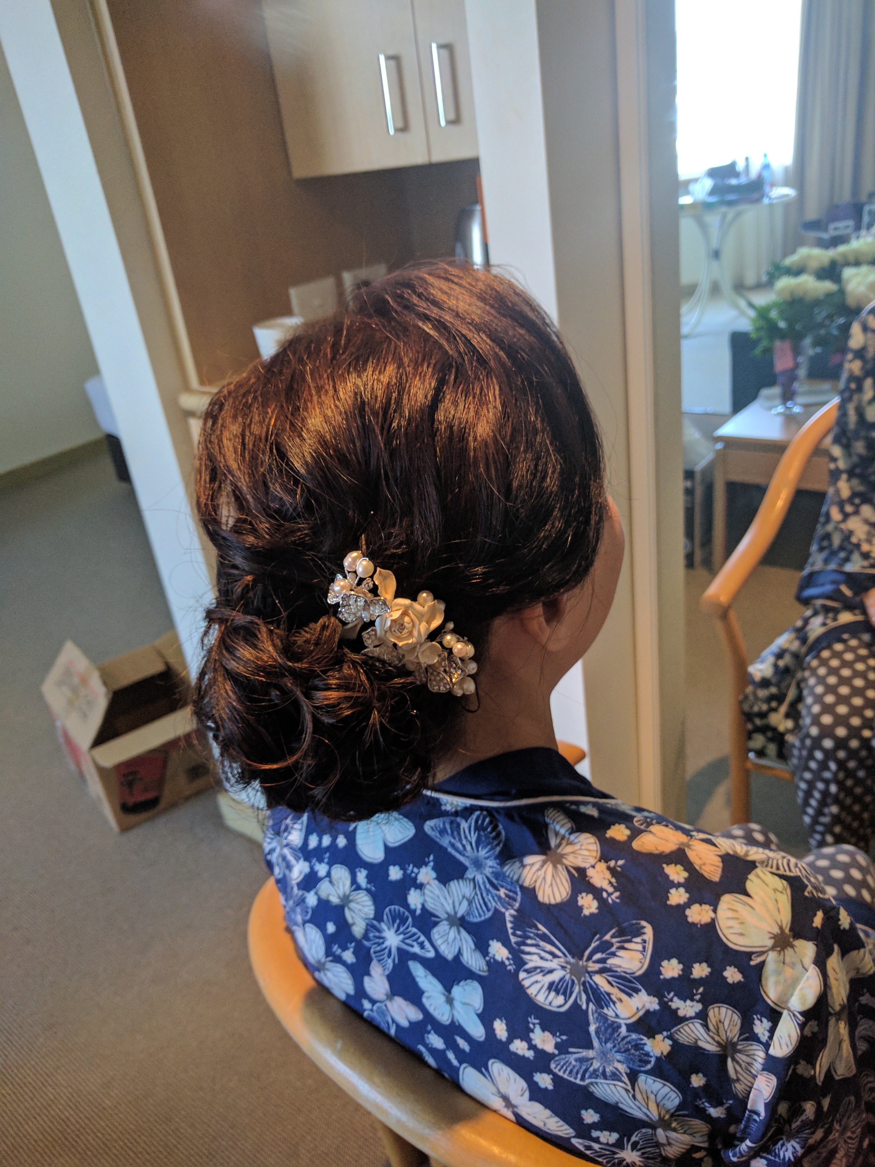 Elegant Up Style