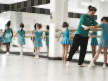 What to Expect from a Dance Studio Experience