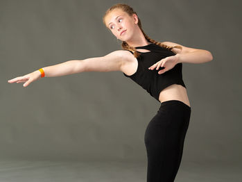 Achieving Peak Performance: The Essential Balance Between Aerobic and Anaerobic Fitness for Dancers