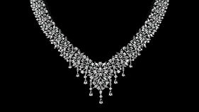 Hryay Pendant.8.jpg