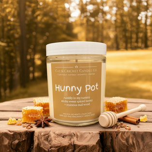 Hunny Pot Sweet and Resinous Oud Wood soy wax candle